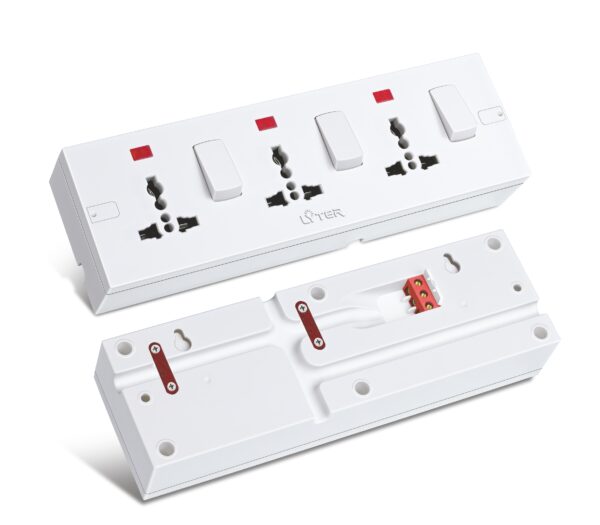 Eaze Konect 6 13a Tripple International Socket Power Switch and Socket